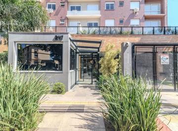 Apartamento · 74m² · 2 Quartos · 1 Vaga · Apartamento Garden Espetacular: Pátio Privativo, Conforto Térmico e Sol na Medid