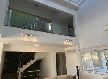 Casa · 422m² · 4 Quartos · 3 Vagas · Casa em Ipanema com 4 Dormitórios sendo 3 Suíte