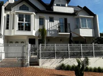 Casa · 242m² · 3 Quartos · 3 Vagas · Casa em Santa Cruz do Sul