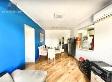 Apartamento · 56m² · 2 Quartos · 1 Vaga · Apartamento 2 quartos com vaga escriturada Av. Cavalhada