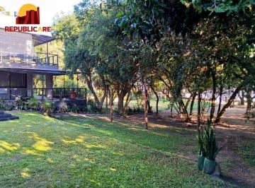 Rural · 7694m² · 2 Quartos · 30 Vagas · Sítio/Local para eventos na Zona Sul  com 3618m².