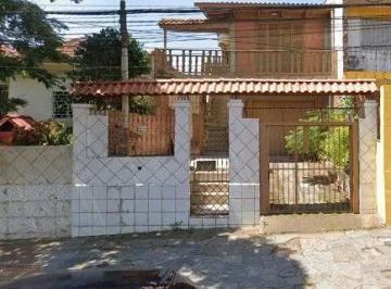 Casa · 276m² · 4 Quartos · 2 Vagas · Casa a venda no Bairro Partenon em Porto Alegre/RS.