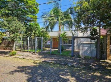 Casa · 229m² · 3 Quartos · 2 Vagas · Casa à venda - em Tristeza