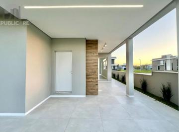 Casa · 205m² · 3 Quartos · 2 Vagas · Casa no Condomínio Reservas do Lago em Nova Santa Rita