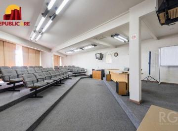 Comercial · 2203m² · 10 Quartos · 30 Vagas · Predio para Venda - 2203.23m², 0 dormitórios, 30 vagas - São João