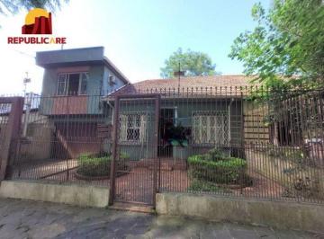 Casa · 130m² · 3 Quartos · 2 Vagas · Casa à venda - em Petrópolis