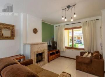 Casa · 193m² · 3 Quartos · 2 Vagas · Casa à venda - em Cavalhada