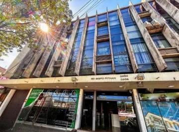Comercial · 27m² · 1 Quarto · Sala Comercial à Venda na Avenida Teresópolis – Excelente Oportunidade