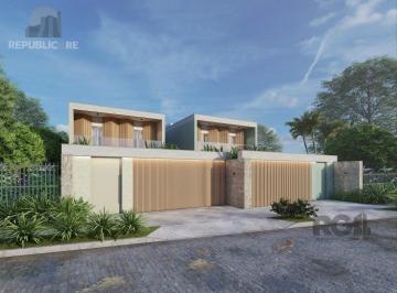 Casa · 277m² · 4 Quartos · 2 Vagas · Magnifica casa na Vila Assução em Porto Alegre!