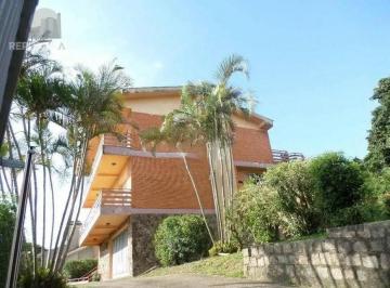 Casa · 400m² · 4 Quartos · 5 Vagas · residência com vista panorâmica espetacular para o Guaíba em todos os cômodos da