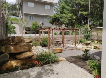 Casa · 304m² · 4 Quartos · 2 Vagas · Casa à venda - em Gramado