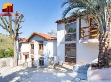 Casa · 117m² · 2 Quartos · 1 Vaga · LINDA CASA EM CONDOMÍNIO JUNTO À NATUREZA