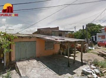 .jpg+2025-03-04 · Casa em Porto Alegre, no bairro Cavalhada, com 3 dormitório(s), à venda.