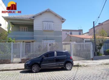 Casa · 302m² · 5 Quartos · 4 Vagas · Casa espetacular 4 suítes garagem salão de festas