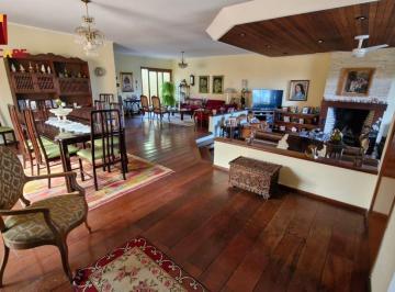 Casa · 500m² · 3 Quartos · 4 Vagas · Casa de Cinema na Glória, com 500m² de área privada, 3 dormitórios, piscina, hor