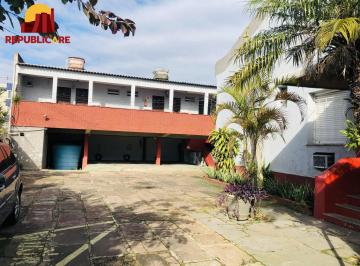 Terreno · 1500m² · Vende terreno  pronto para construir, esta é a sua chance! Localizado na Avenida