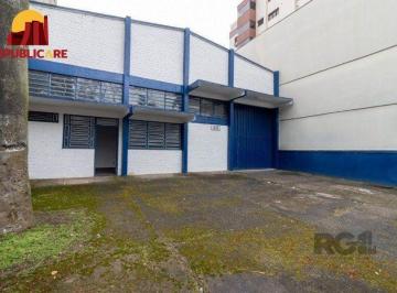 Comercial · 300m² · 3 Quartos · Excelente deposito amplo, de alvenaria em Petrópolis, Br. do Amazonas, c/330 m2