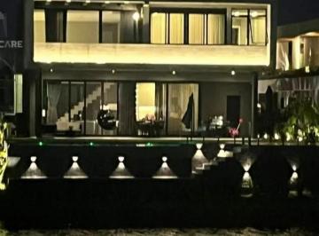 Casa · 554m² · 5 Quartos · 4 Vagas · Casa em Condomínio de Luxo em Eldorado do Sul