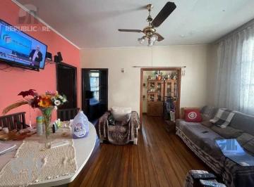 Casa · 190m² · 4 Quartos · 2 Vagas · Casa à venda - em Partenon