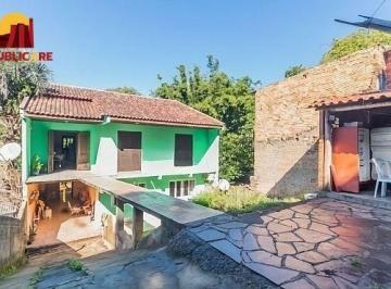 Casa · 251m² · 5 Quartos · 2 Vagas · Casa de 5 dormitórios à venda no Bairro Bom Jesus - Porto Alegre