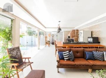 Casa · 344m² · 4 Quartos · 3 Vagas · Casa à venda - na Chácara das Pedras