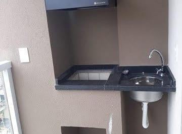Varanda com churrasqueira · Apartamento em Santa Terezinha - São Bernardo do Campo
