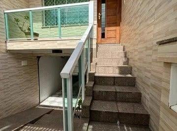 Casa · 192m² · 3 Quartos · 3 Vagas · Vende-se lindo sobrado Rudge Ramos.