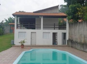 Rural · 180m² · 4 Quartos · 5 Vagas · Chácara em Ipelândia  -  Suzano