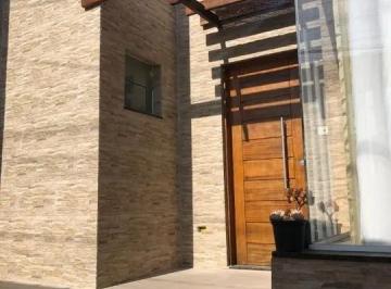 Casa · 109m² · 2 Quartos · 5 Vagas · Casa Sobrado em Nova Petrópolis  -  São Bernardo do Campo