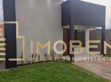 Casa · 70m² · 2 Quartos · Casa à venda em Sinop-MT, bairro Parque Amazonas: 2 quartos, 1 sala, 1 banheiro, 70m² de área.