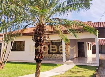 Casa · 226m² · 3 Quartos · 6 Vagas · Casa de Alto Padrão no Bairro Setor Comercial em Sinop-MT: 3 Quartos, 1 Suíte, 2 Salas, 3 Banheiros,