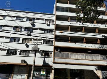 Apartamento · 27m² · 1 Quarto · Apartamento à venda em Londrina, Centro, com 1 quarto, com 27 m²