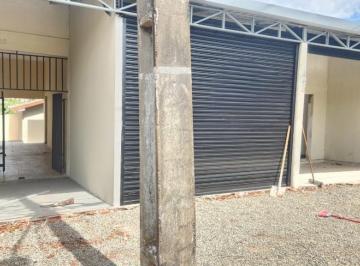 Casa · 60m² · 2 Quartos · Casa para alugar em Londrina, Bandeirantes, com 2 quartos, com 60 m²