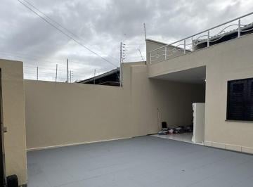 Casa · 208m² · 5 Quartos · 3 Vagas · Casa em Jardim das Oliveiras - Fortaleza