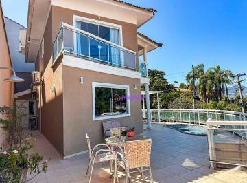 253cc48e4721fafc519acbbeb0883bfcbc0903b3 · Casa com 4 dormitórios à venda, 178 m² por R$ 2.500.000,00 - Camboinhas - Niterói/RJ