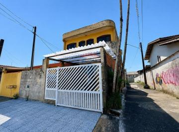 Casa · 198m² · 3 Quartos · 2 Vagas · Sobrado a Venda em Peruíbe - Próximo ao Mar