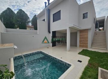 17807415230.jpg · CASA COM 3 DORMITÓRIOS SENDO UMA SUÍTE A VENDA NA ÁREA CENTRAL