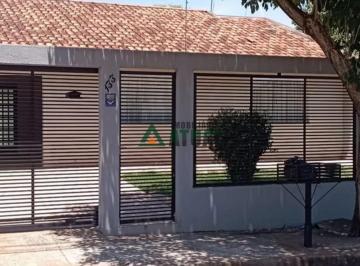 17804315230.jpg · CASA COM 3 DORMITÓRIOS SENDO UMA SUÍTE A VENDA NA ZONA LESTE DE LONDRINA                            