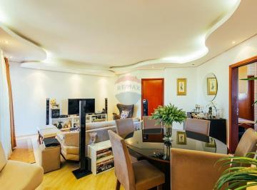 Apartamento · 133m² · 3 Quartos · Apartamento à venda com 133m² de área útil no Edifício Peliciari – Vila Progresso, Jundiaí