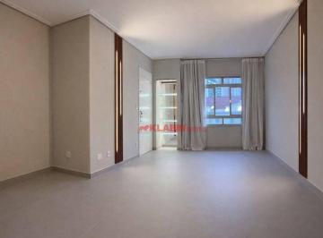 Apartamento · 105m² · 3 Quartos · 1 Vaga · Apartamento Reformado de 3 Quartos sendo 1 Suíte e 1 Vaga com 105m² de Área Útil em Excelente Locali