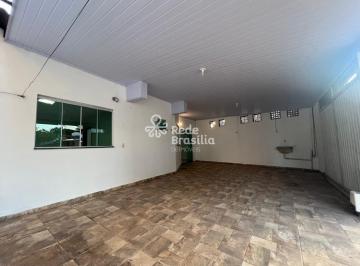 Casa · 80m² · 1 Quarto · 1 Vaga · ÓTIMA CASA TÉRREA DE ESQUINA DISPONÍVEL PARA LOCAÇÃO QUADRA 2 - VARJÃO-DF
