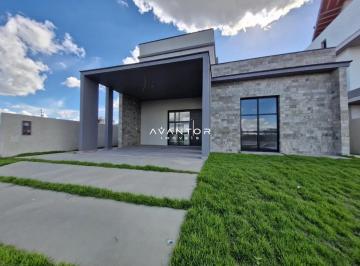 Casa · 166m² · 3 Quartos · 2 Vagas · Casa 3 dormitórios, suíte térrea, condomínio fechado em Camobi