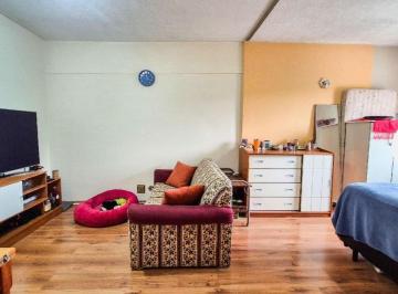 Casa · 1m² · 1 Quarto · 1 Vaga · Imoveis - no Campos Elíseos