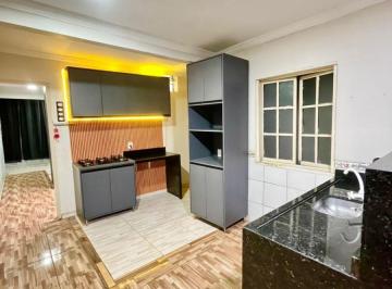 Casa de 1 quarto, Guará · 01 QUARTO COM ARMÁRIOS NA QE 40 GUARÁ ll ANDAR BAIXO AC CARRO - 98150-8787