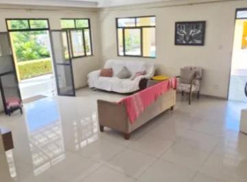 Casa de 3 quartos, Salvador · Piatã Casa Excelente com 600m2, com Piscina + Espaço Gourmet
em Piata - Salvador.