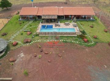 Vista aérea da sede cinematográfica: projeto moderno com integração total e lazer completo no coração do Araguaia. · Fazenda 315 Alqs em São Miguel do Araguaia | Pecuária Elite