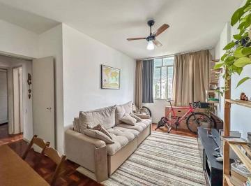 Apartamento de 2 quartos, Rio de Janeiro · Excelente apartamento. Entre Flamengo e Laranjeiras. 2 Quartos +depend e vaga. Andar alto, garanta!