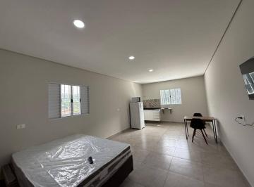 Apartamento · 32m² · 1 Quarto · Alugo Kitnet mobiliada, próxima ao centro de Barueri, com 32M²