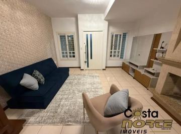 Casa · 263m² · 3 Quartos · 1 Vaga · Sobrado Mobiliado com Piscina em Imbé