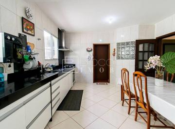 Casa · 160m² · 3 Quartos · 3 Vagas · CONDOMÍNIO SOBRADINHO-VILLA VERDE-CASA TERREA
